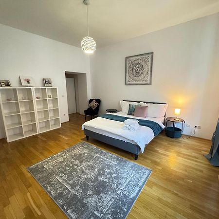 Charming Flat & Balcony Near Central Station L Bg5 Viena Exterior foto